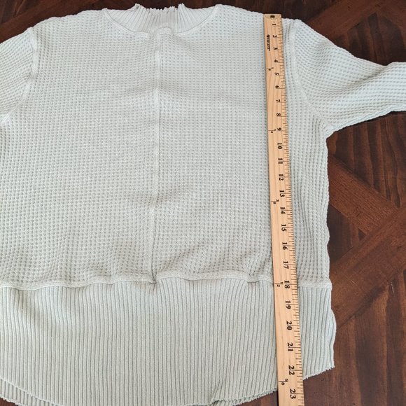 Anthropologie T.La Relaxed Mock Neck Waffle Top - Picture 8 of 8